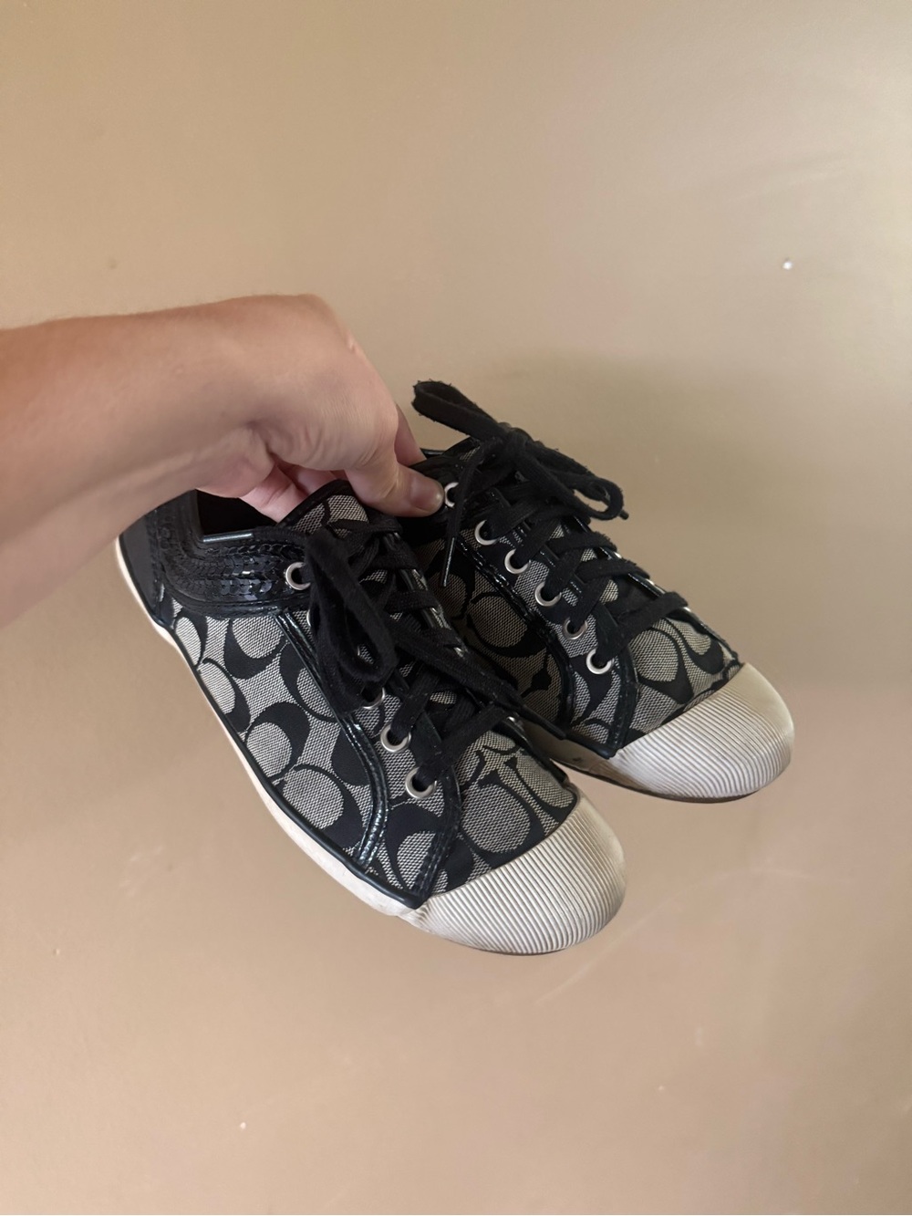 Coach Zorra Sneakers with Sequin Details Size 9B